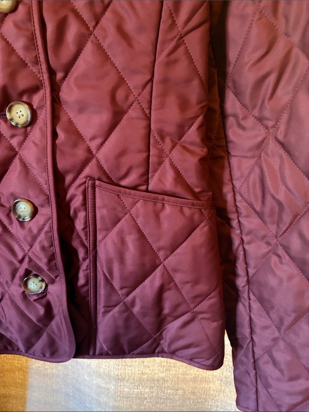 NWT Burberry Fernleigh Quilted Women's Jacket in Deep Burgundy XS - Picture 3 of 13